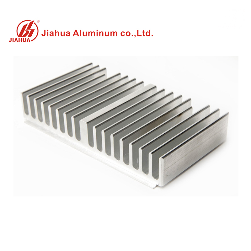 Disipador de calor de aluminio extruido pequeño personalizado con forma cuadrada