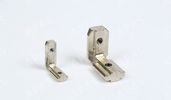 Conectores de perfiles de aluminio